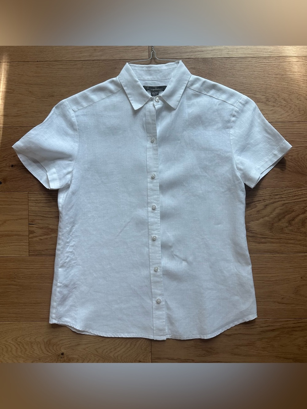 Tommy Bahama Linen Camp Shirt Women's  Size XS White Short Sleeve Relaxed EUC